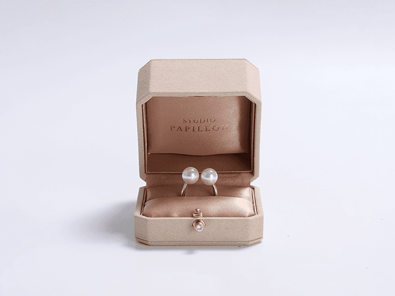 Branded Ring Box Main