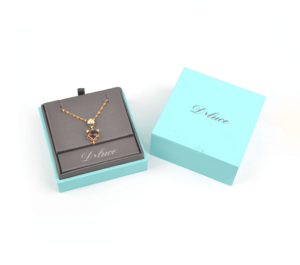 Pendant Box with jewelry inside