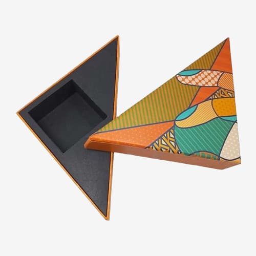 Custom Triangle Packaging Boxes